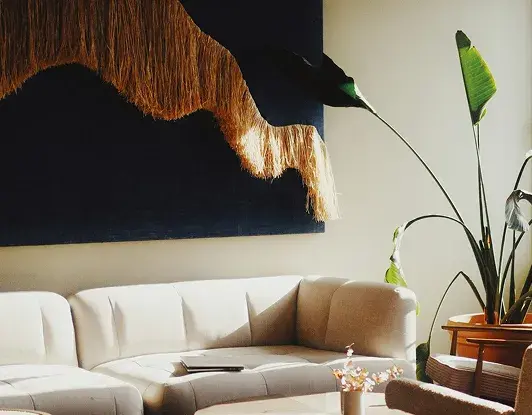 ბიზნეს ლაუნჯი და ბიბლიოთეკა (Business Lounge/Library)