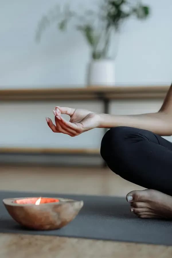 იოგა (Yoga)